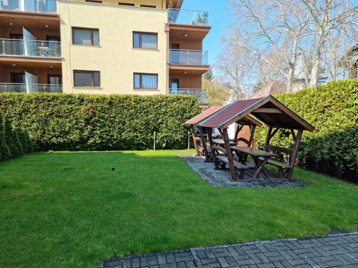 Betti Apartman Siofok Exterior photo
